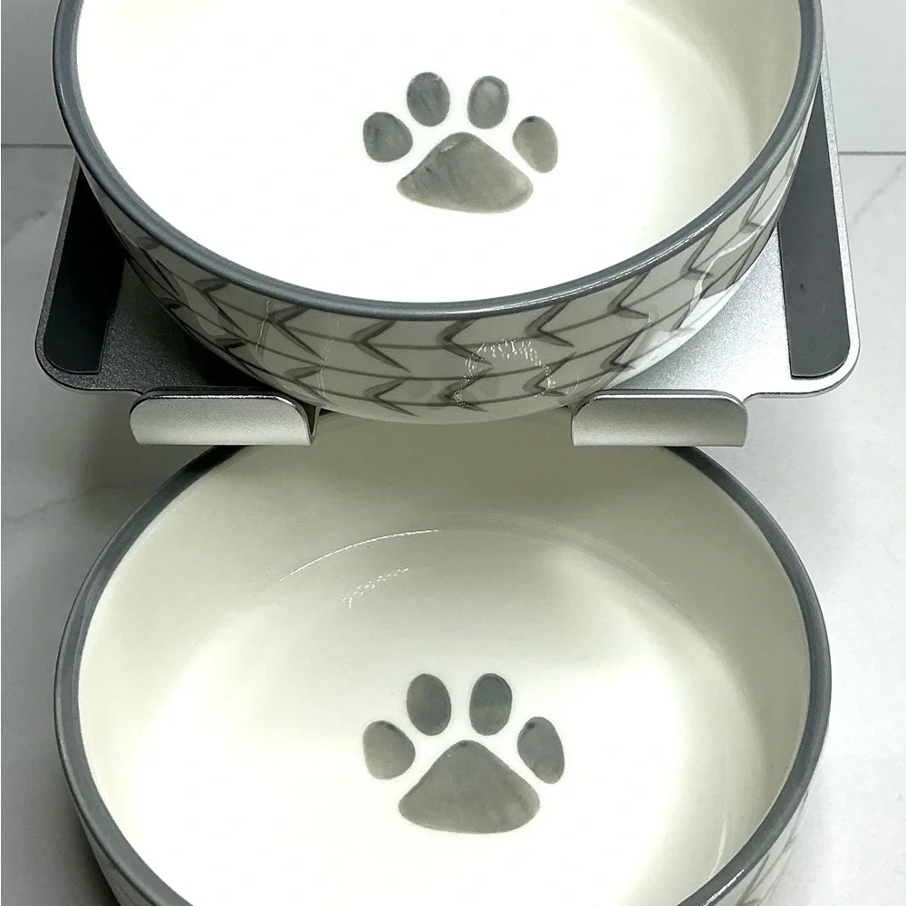 2 Signature Housewares 5